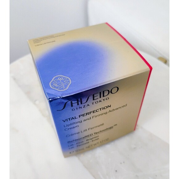 Shiseido Vital Perfection Uplifting and Firming Advanced Cream 50ml | NIB - Picture 4 of 4